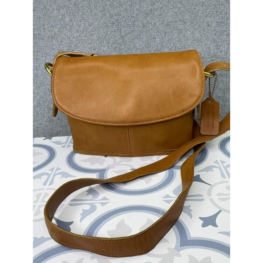 VTG 90s Coach 9801‎ Equestrian Crossbody Bag Camel British Tan Leather USA Made